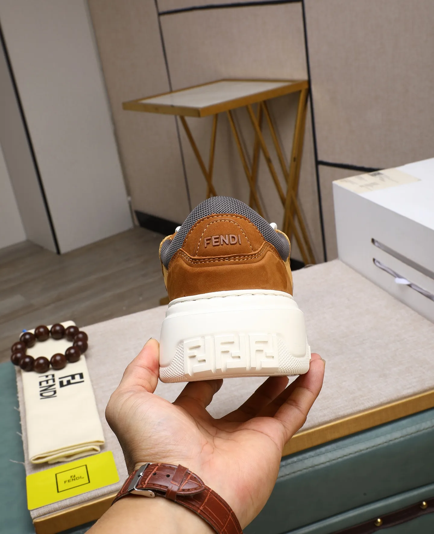 Men's shoes 💰820 [FENDI] Fendi - High-end quality original casual sports shoes - Upper: Nappa calfskin, pebbled calfskin, tongue and heel; injection molded brand logo plastic module - Lining: brand canvas - Outsole: ultra-light TPR foam·rubber; molded outsole -Super high quality control·Fine workmanship: highlighted (high-end·luxury·grade) -Size :39-44 (38, 45, can be customized)
